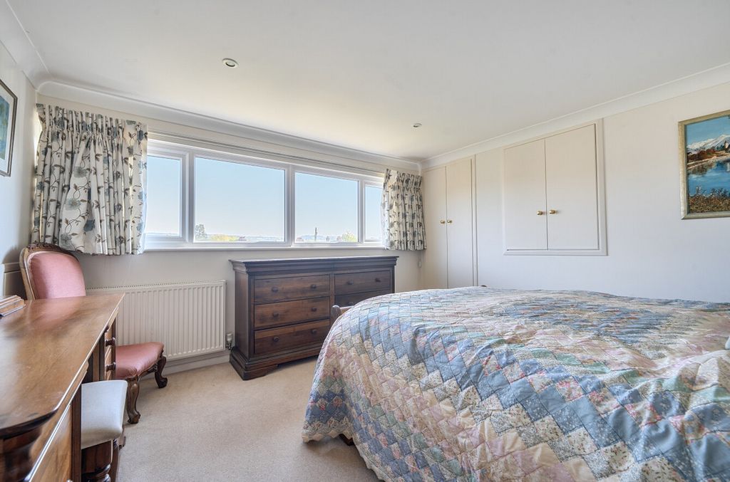 Additional image 10 of 3 bed chalet for sale3 Orchard Way, Midhurst GU29