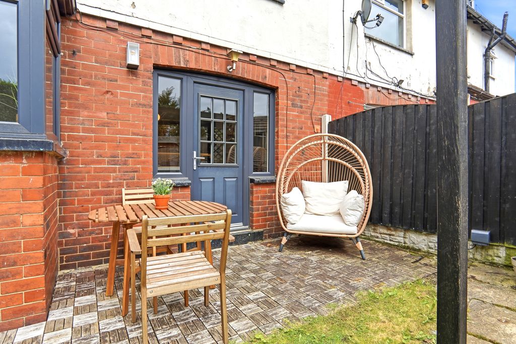 Additional image 20 of 3 bed semi-detached house for saleCopgrove Road, Leeds LS8