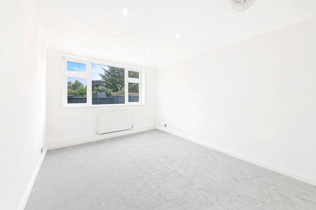Additional image 6 of 2 bed maisonette for saleFlorence Avenue, Morden SM4
