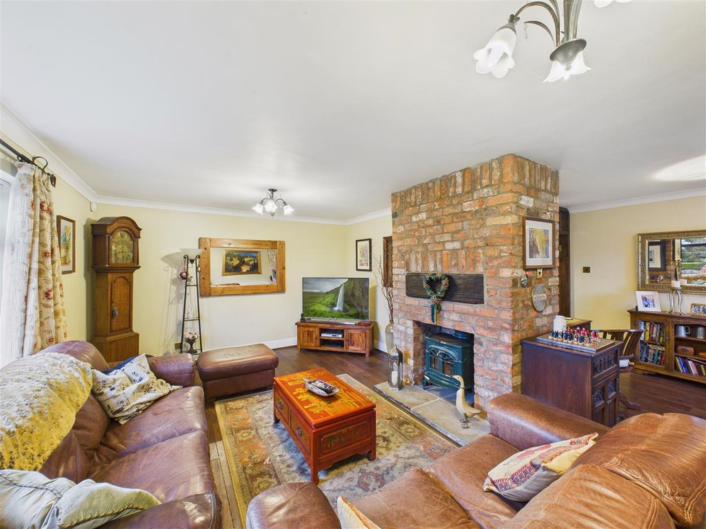 Additional image 5 of 3 bed detached house for saleMount View, North Ferriby HU14