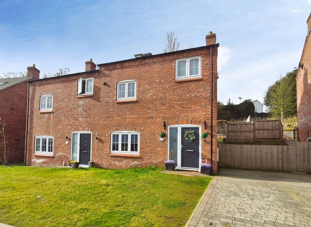 4 bed semi-detached house for saleJason Court, Leek, Staffordshire ST13