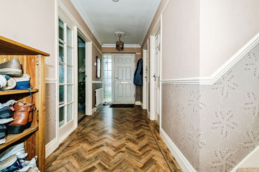 Additional image 10 of 5 bed detached house for saleManor Road, Lancing BN15