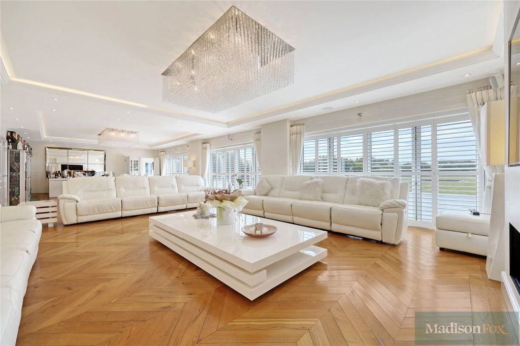 Additional image 4 of 5 bed detached house for saleAshlyns Lane, Ongar, Essex CM5