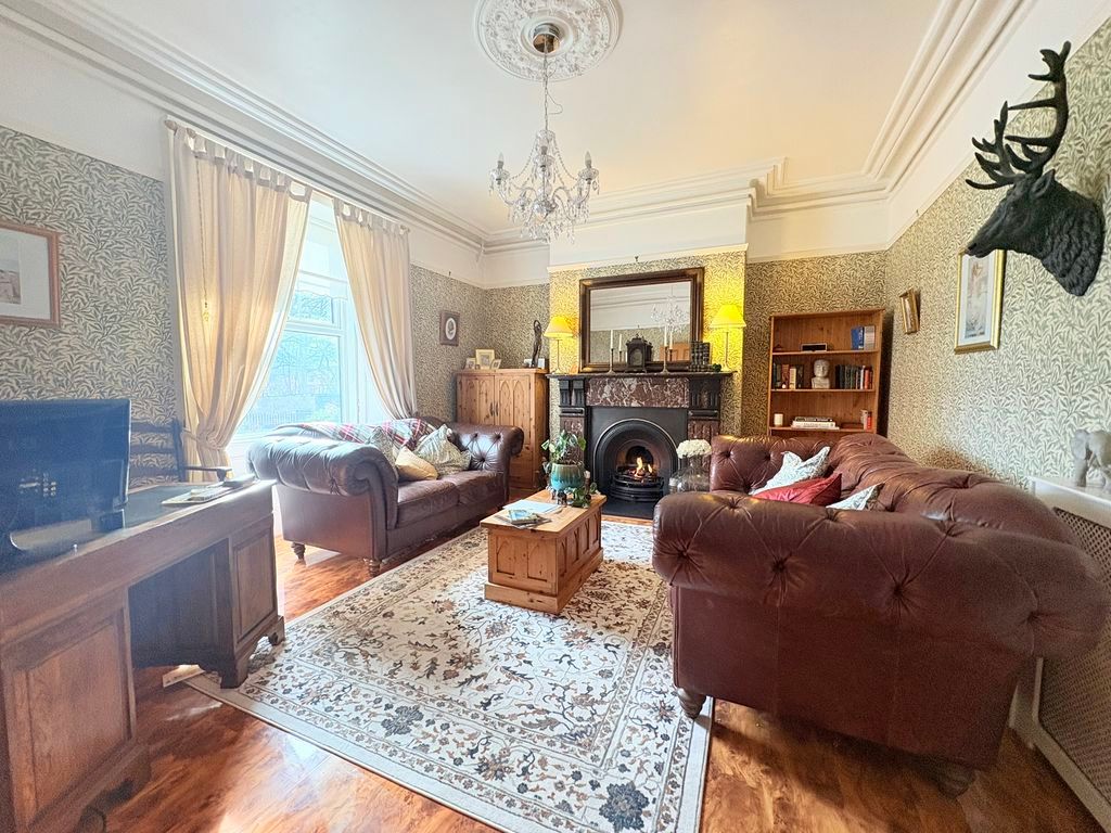 4 bed terraced house for saleLovaine Place, North Shields NE29