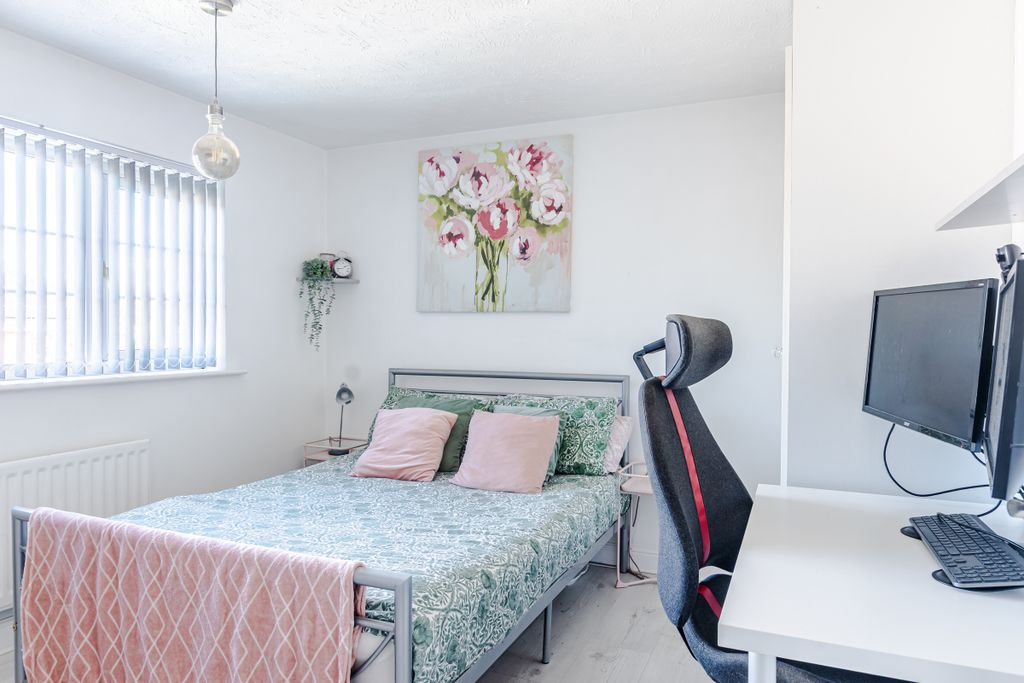 Additional image 23 of 5 bed detached house for saleTroon Close, Normanton, West Yorkshire WF6