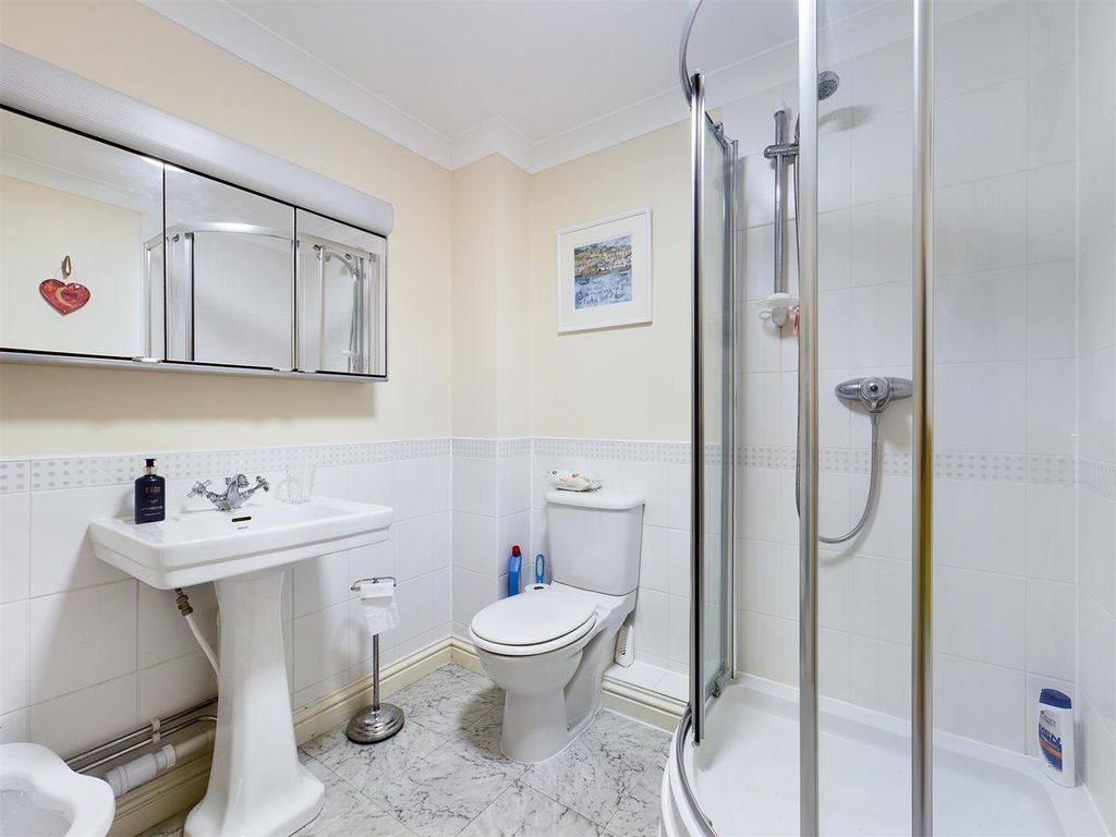 Additional image 11 of 3 bed flat for salePentire Avenue, Pentire, Newquay TR7