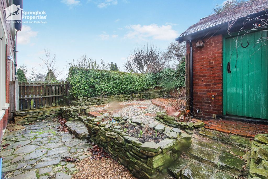 Additional image 18 of 5 bed semi-detached house for saleSnydale Road, Normanton, Wakefield, West Yorkshire WF6