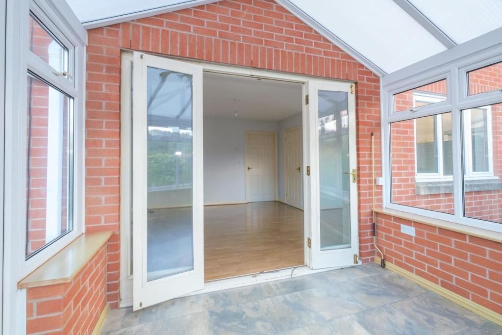 3 bed property for saleTremont Park, Llandrindod Wells LD1 photo 5