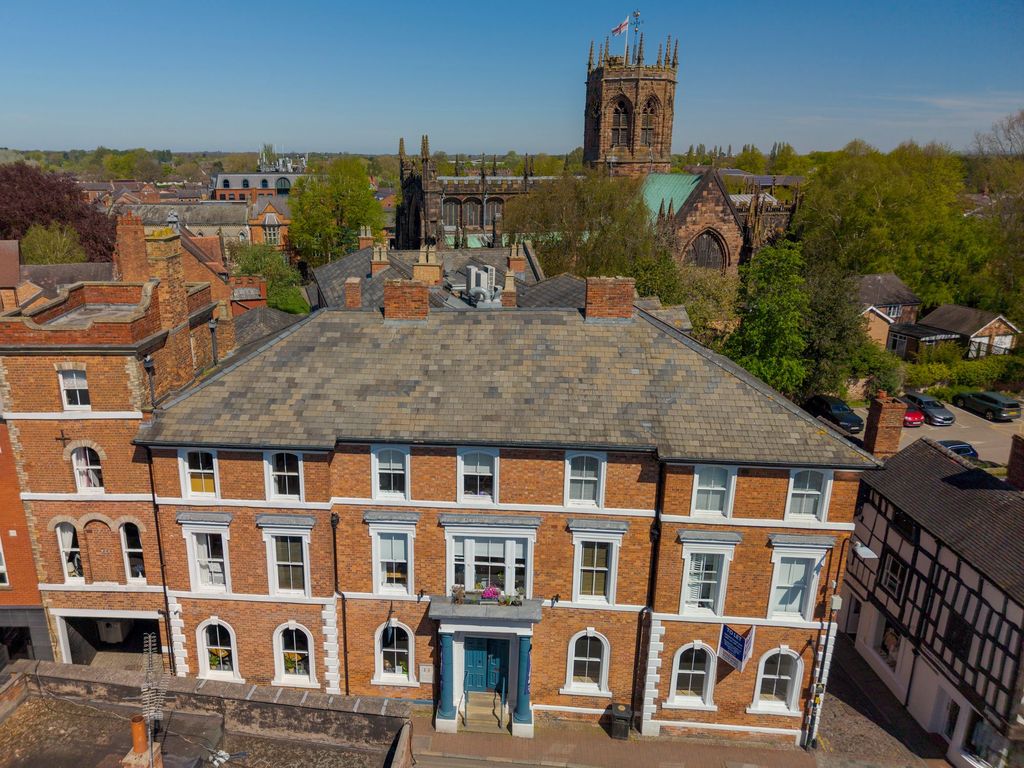 3 bed flat for saleApt 12, Chatterton House, Church Lane, Nantwich CW5