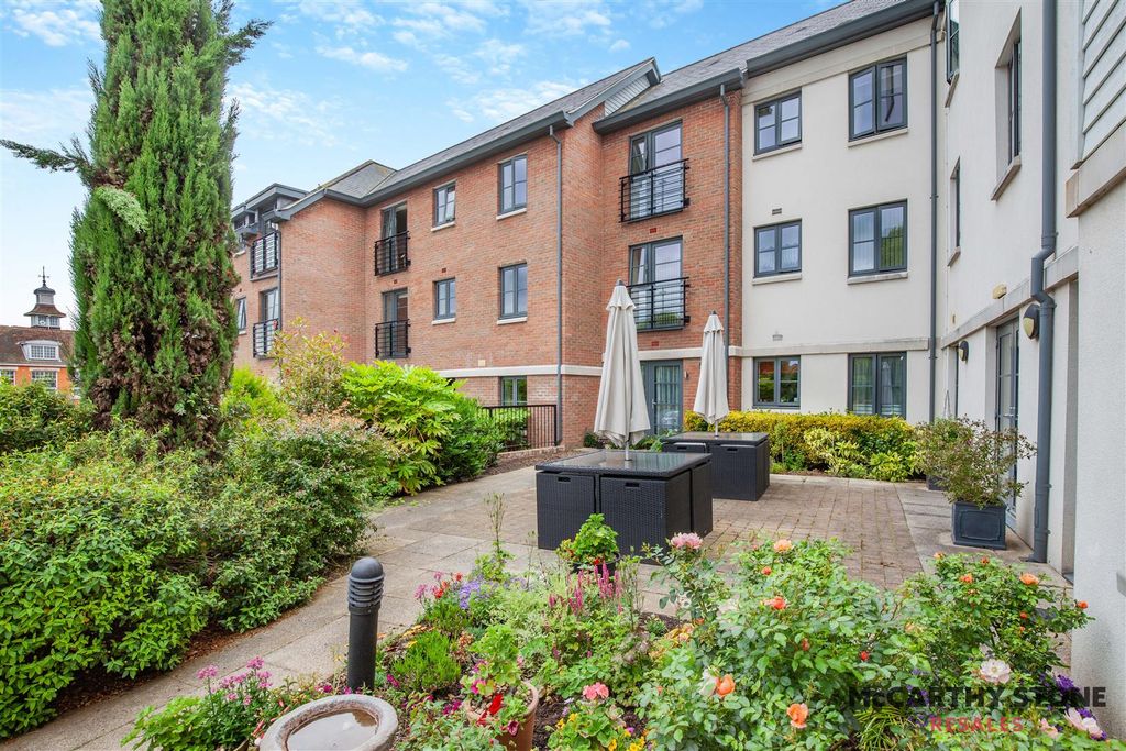 Additional image 2 of 1 bed flat for saleLawrence Place, White Horse Lane, Maldon CM9