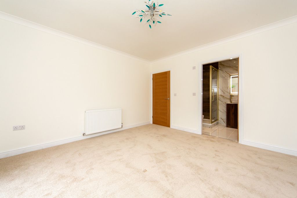 Additional image 13 of 2 bed detached bungalow for saleRaby Park Road, Neston CH64