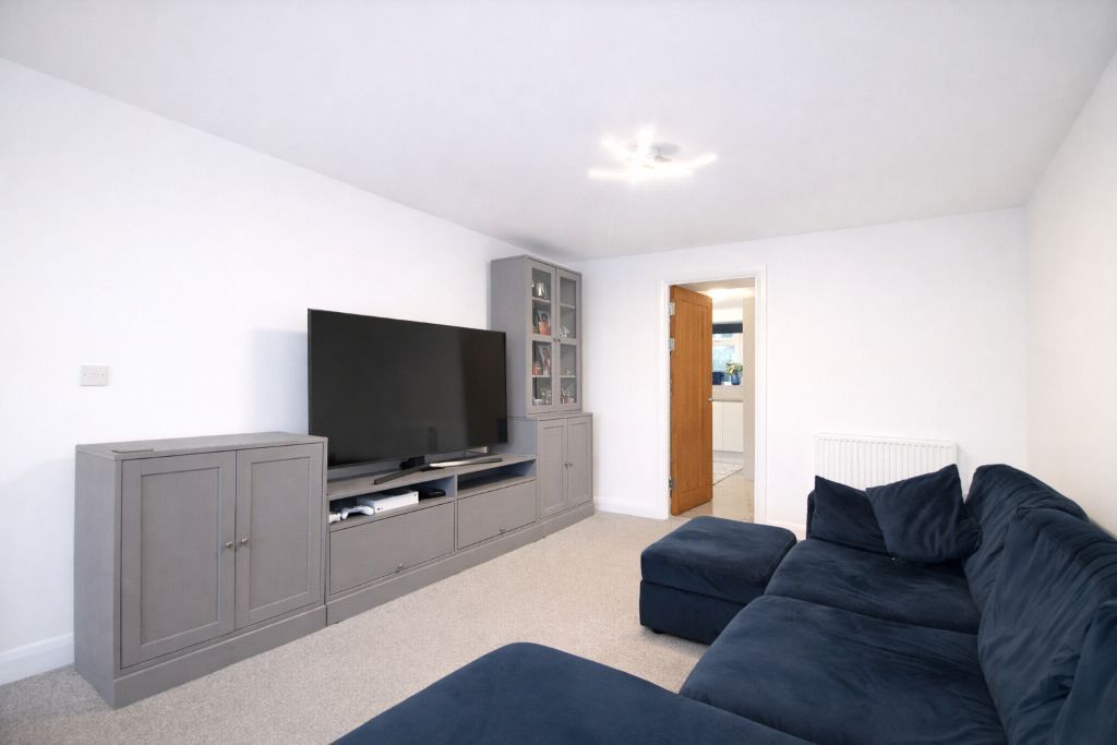 Additional image 11 of 5 bed semi-detached house for saleLlantwit Road, Treforest, Pontypridd CF37