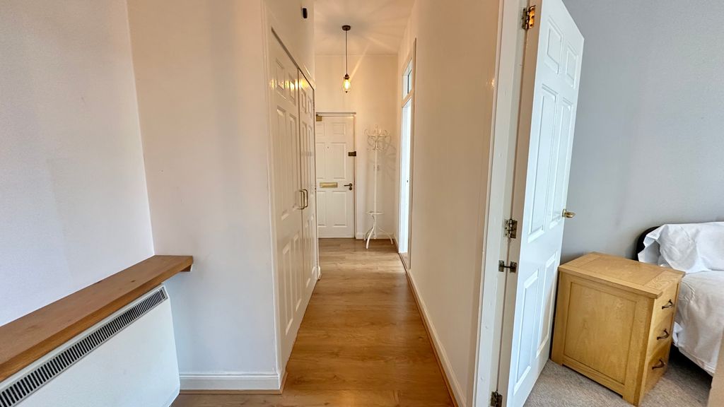 Additional image 10 of 2 bed flat for saleCommercial Street, Dundee DD1