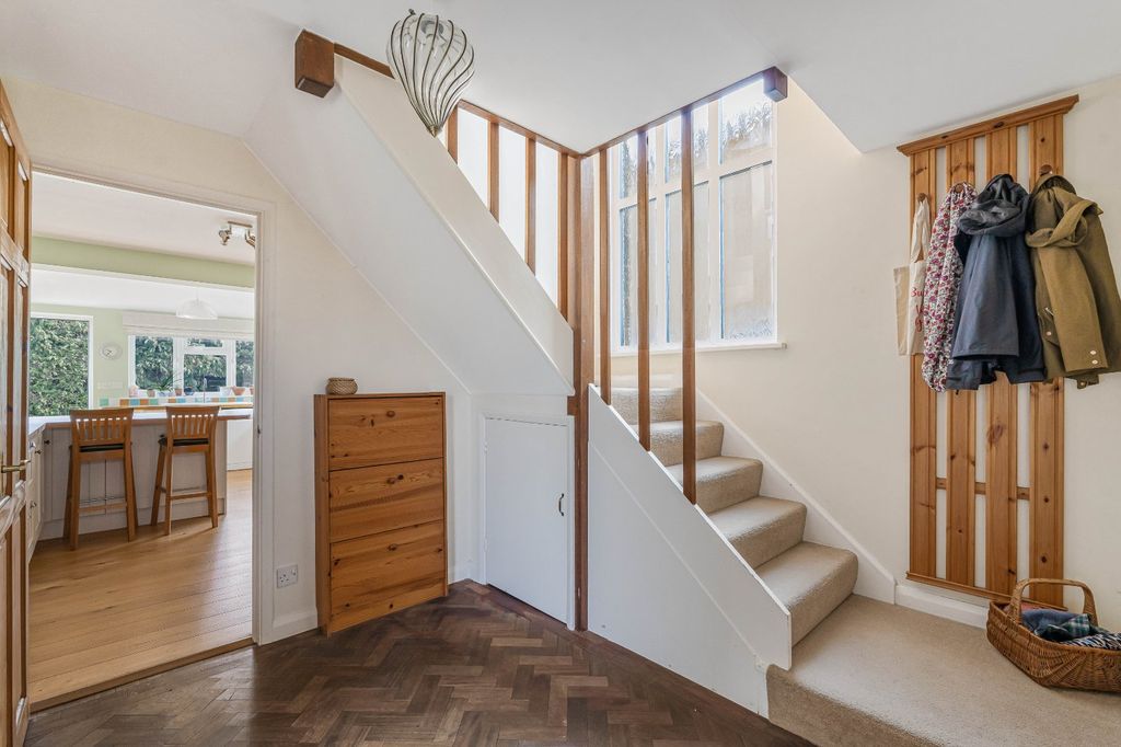 Additional image 8 of 4 bed detached house for saleHambidge Lane, Lechlade, Gloucestershire GL7