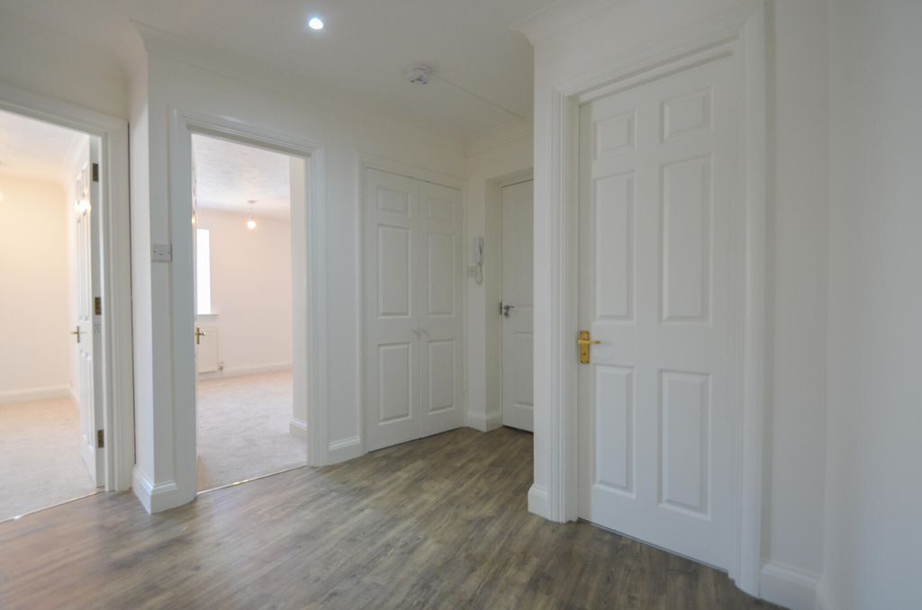 Additional image 2 of 2 bed flat for saleLower Street, Pulborough RH20
