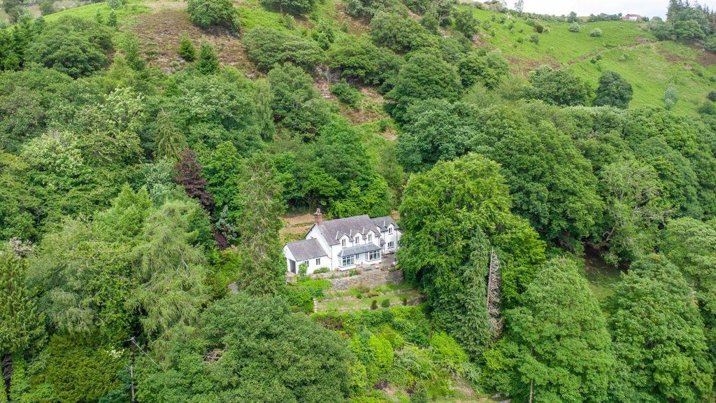 Additional image 10 of 4 bed cottage for saleGlyn Ceiriog, Llangollen LL20