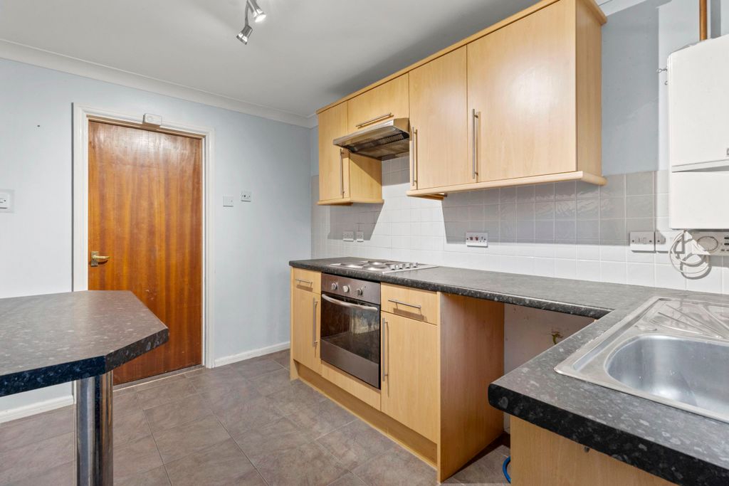 Additional image 8 of 4 bed semi-detached house for saleVicarage Close, Newhaven BN9