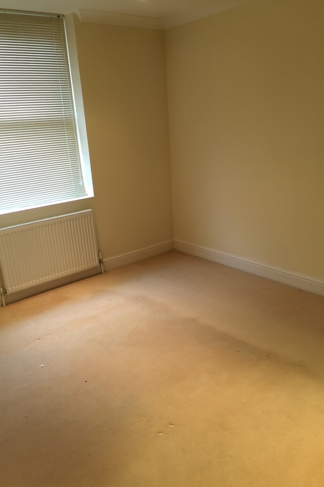 3 Bed Flat, Newman Street, W1T, N1 7GU photo 3