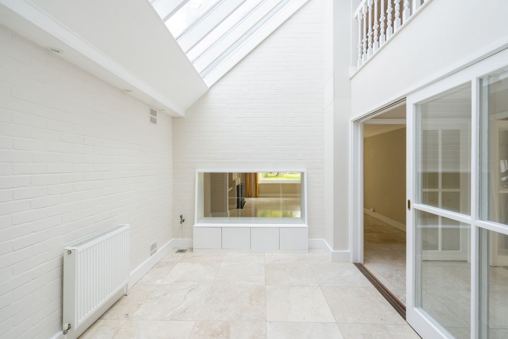 Additional image 9 of 5 bed detached house for saleQuarrywood Road, Marlow SL7