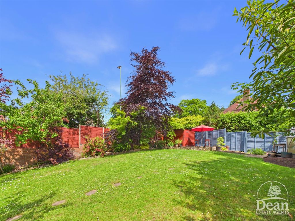 Additional image 3 of 4 bed detached house for saleThe Hawthorns, Lydney GL15