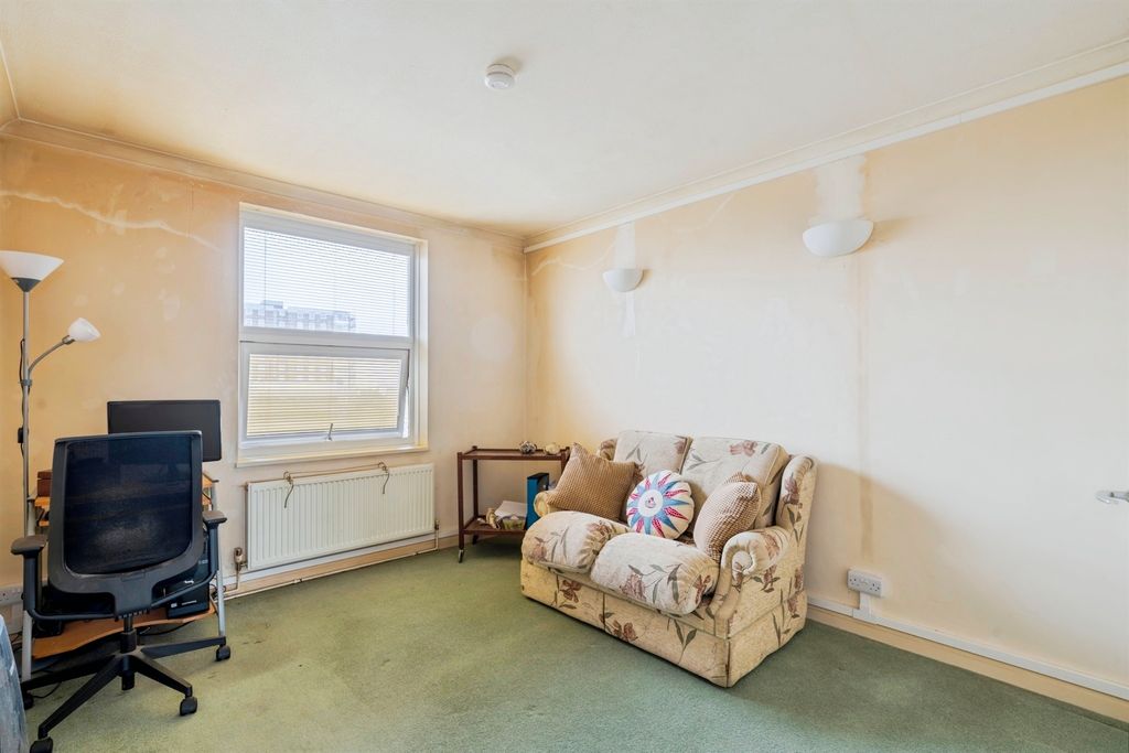Additional image 12 of 2 bed flat for saleBrighton Road, Lancing BN15