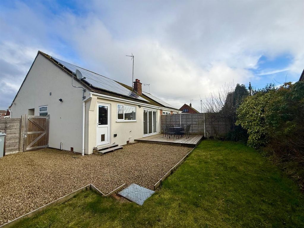 Additional image 15 of 2 bed semi-detached bungalow for saleLarch Avenue, Macclesfield SK11