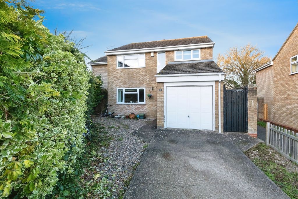 4 bed detached house for saleSpringfield Road, Olney MK46