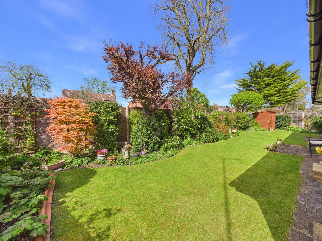 Additional image 6 of 4 bed detached house for saleLittle Park, Princes Risborough, Buckinghamshire HP27