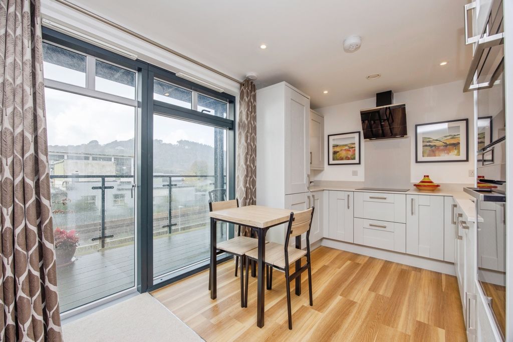 Additional image 10 of 2 bed flat for saleThe Yard, Lostwithiel, Cornwall PL22