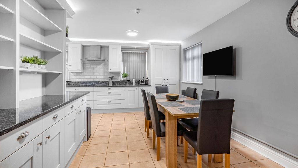 Additional image 6 of 5 bed detached house for saleLutterworth Road, Nuneaton CV11