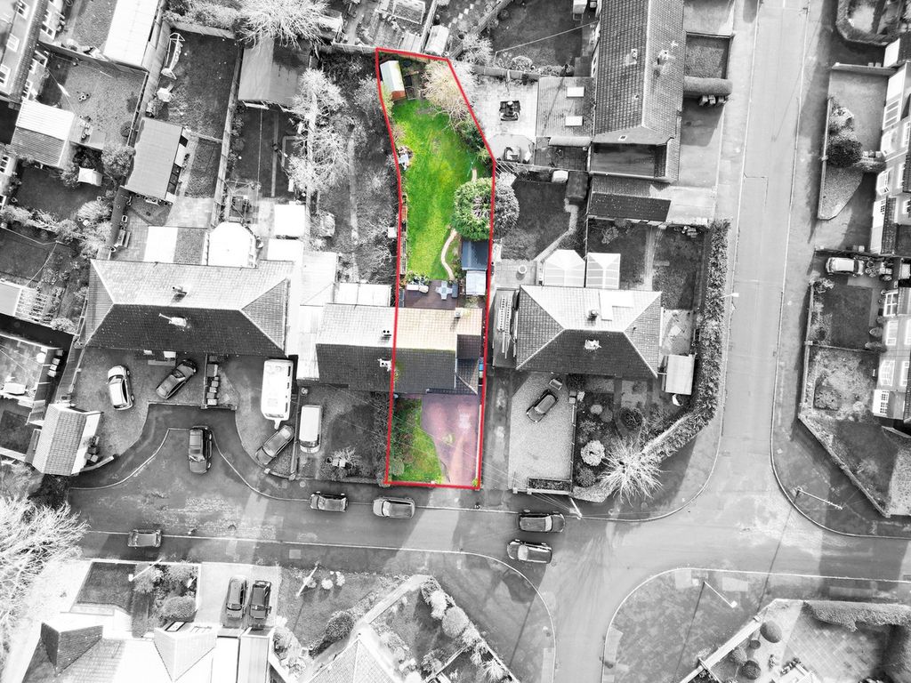 Additional image 22 of 4 bed semi-detached house for saleElmhirst Road, Lutterworth LE17