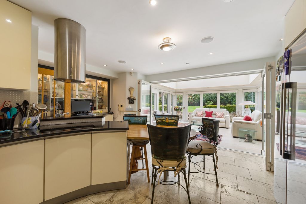 Additional image 8 of 4 bed detached house for saleBackstone Gill Lane, Wike, Leeds LS17
