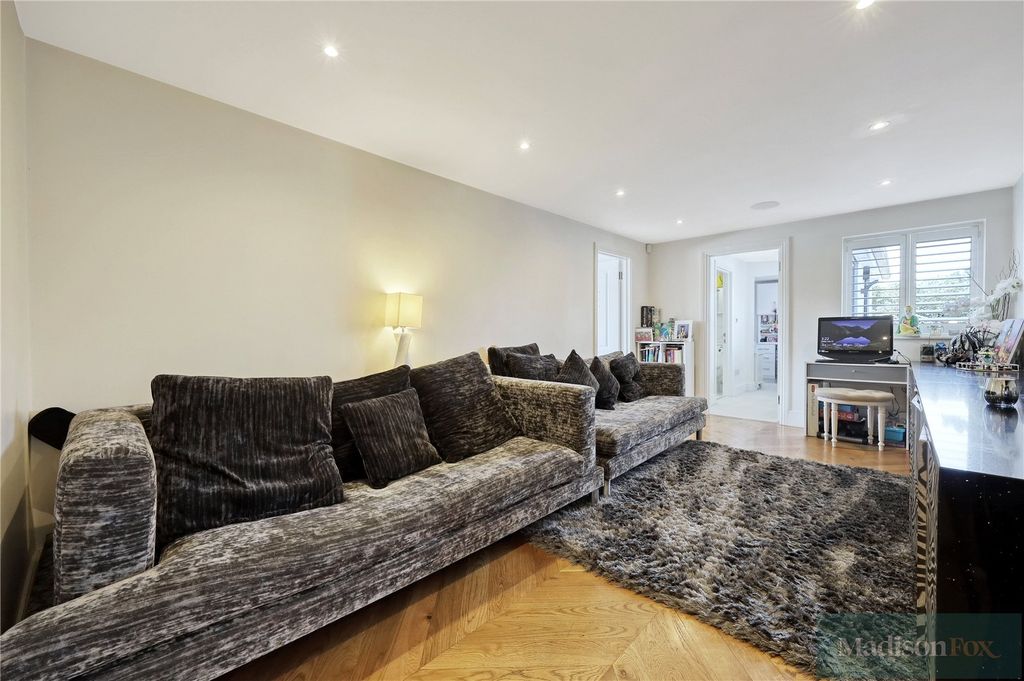 Additional image 24 of 5 bed detached house for saleAshlyns Lane, Ongar, Essex CM5
