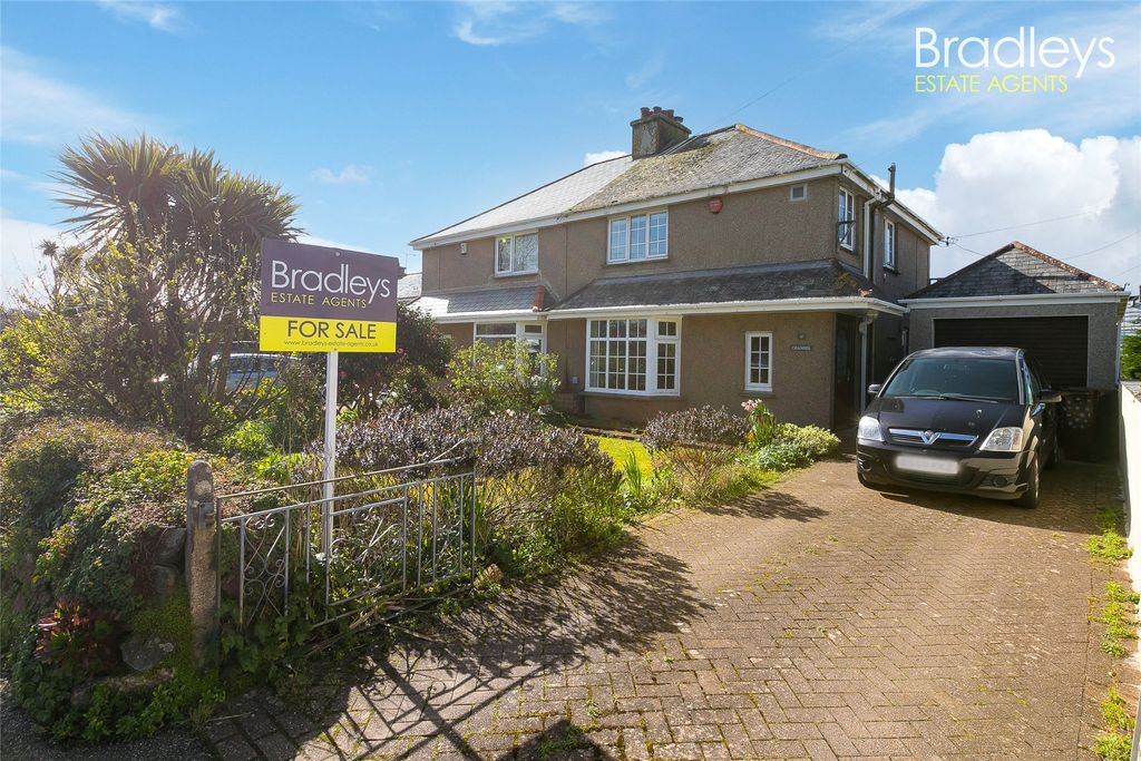 4 bed semi-detached house for saleRosparvah Gardens, Heamoor, Penzance, Cornwall TR18