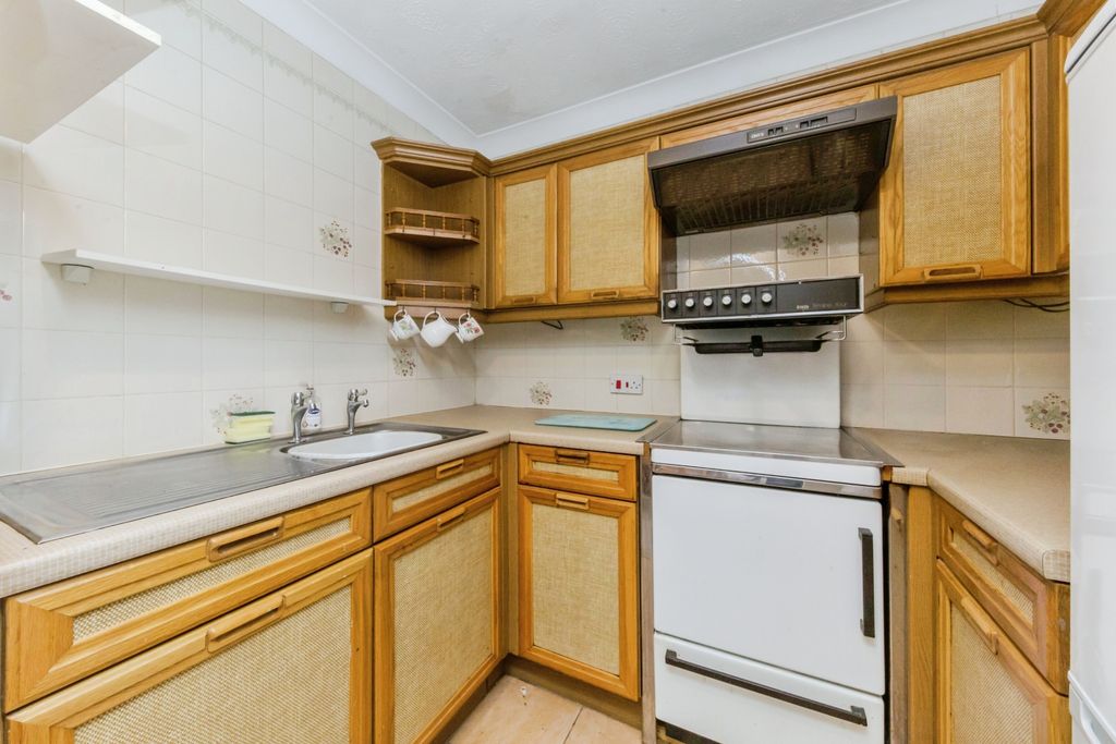 Additional image 9 of 1 bed flat for saleMillers Court, Hope Street West, Macclesfield, Cheshire SK10