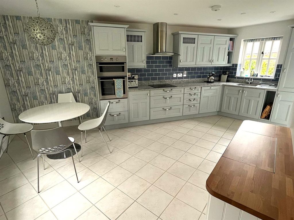 Additional image 2 of 3 bed terraced house for saleHaye Lane, Lyme Regis DT7