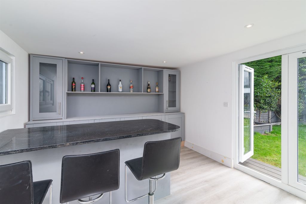 Additional image 23 of 5 bed detached house for saleLangford Road, Maldon CM9