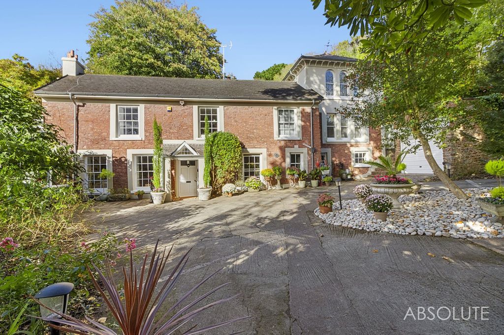 6 bed detached house for saleShorton Road, Preston TQ3