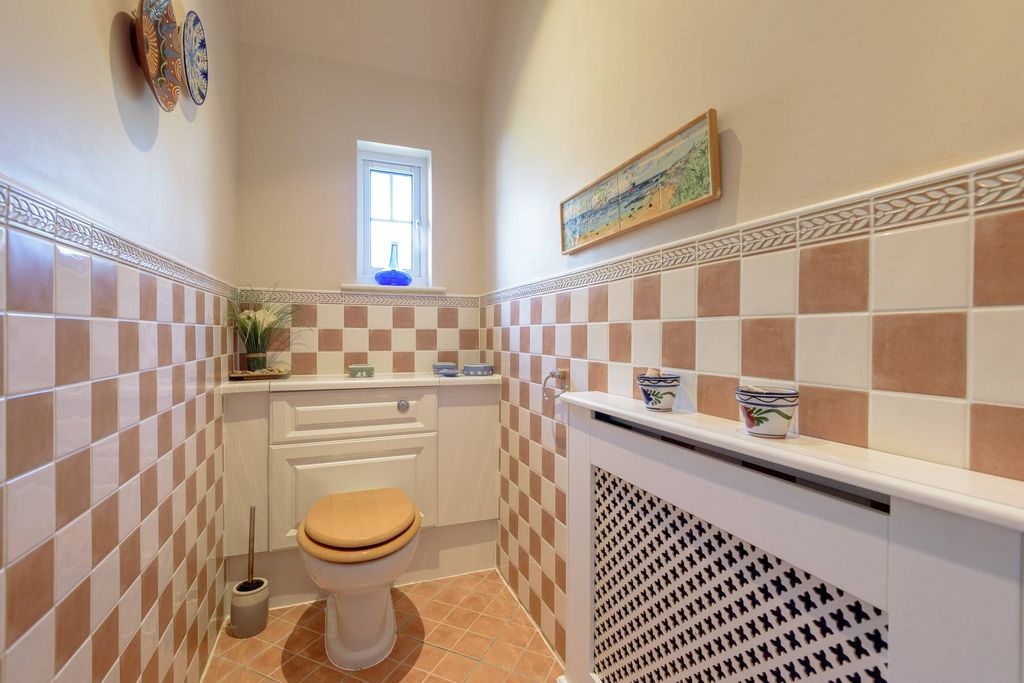Additional image 12 of 4 bed detached house for sale28 Stair Park, North Berwick EH39