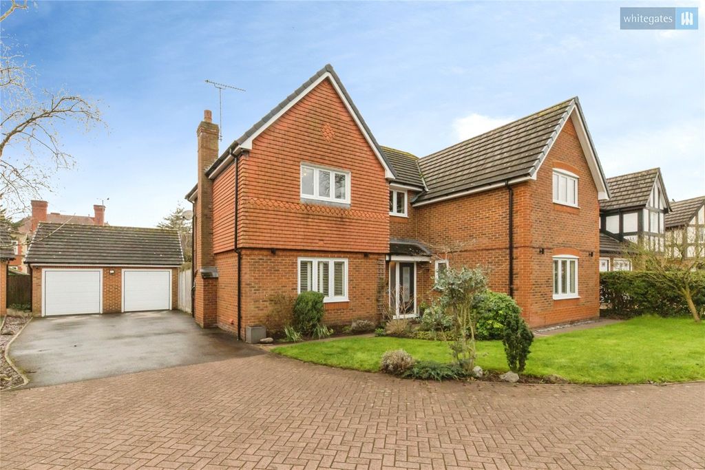 Additional image 2 of 5 bed detached house for saleKensington Drive, Willaston, Nantwich, Cheshire CW5