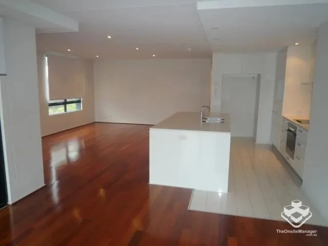 Robina QLD 4226 photo 5