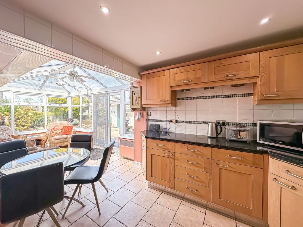 Additional image 19 of 4 bed detached house for saleChester High Road, Neston CH64