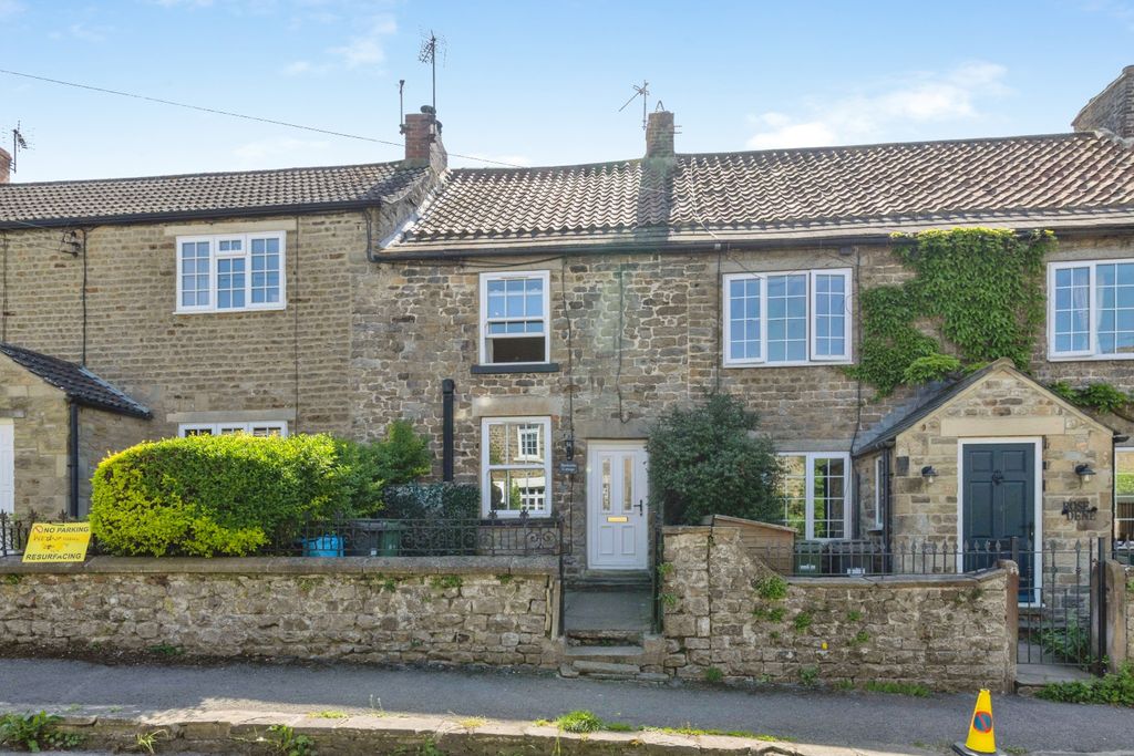 2 bed terraced house for saleChurch Bank, Bedale DL8