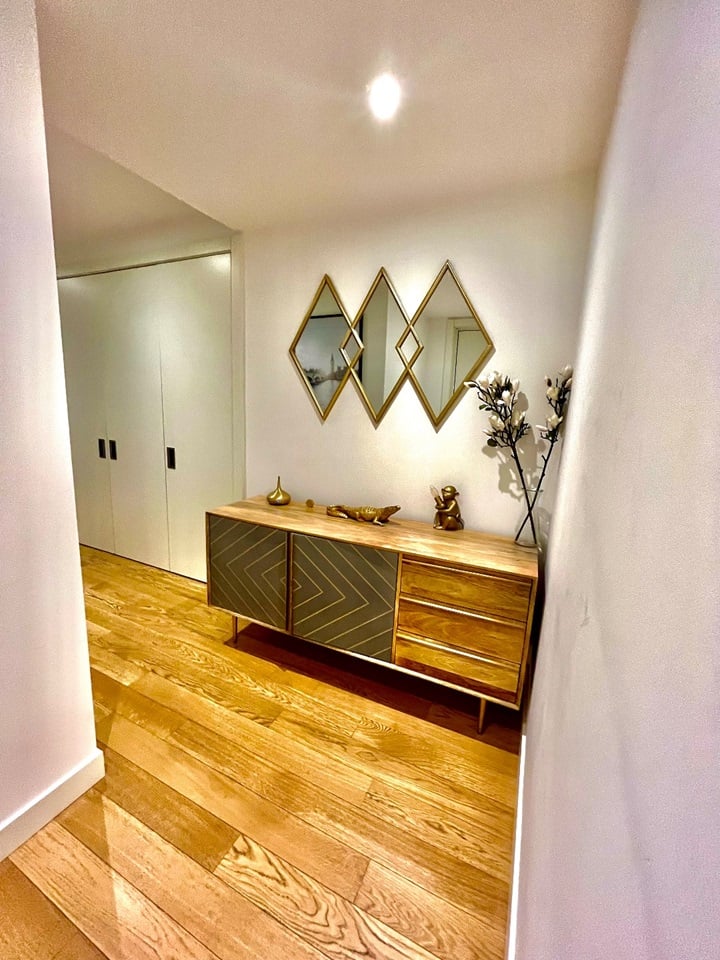 2 Bed Flat, Southwark Bridge Road, SE1, N1 7GU photo 3