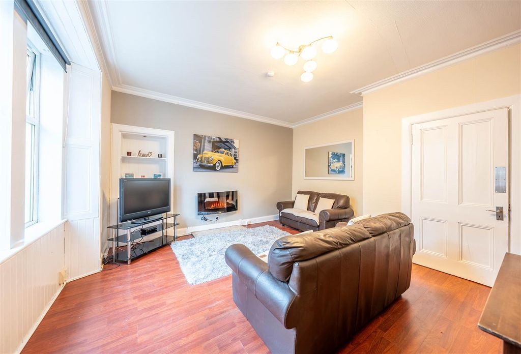 1 bed flat for saleBallantine Place, Perth PH1 photo 3