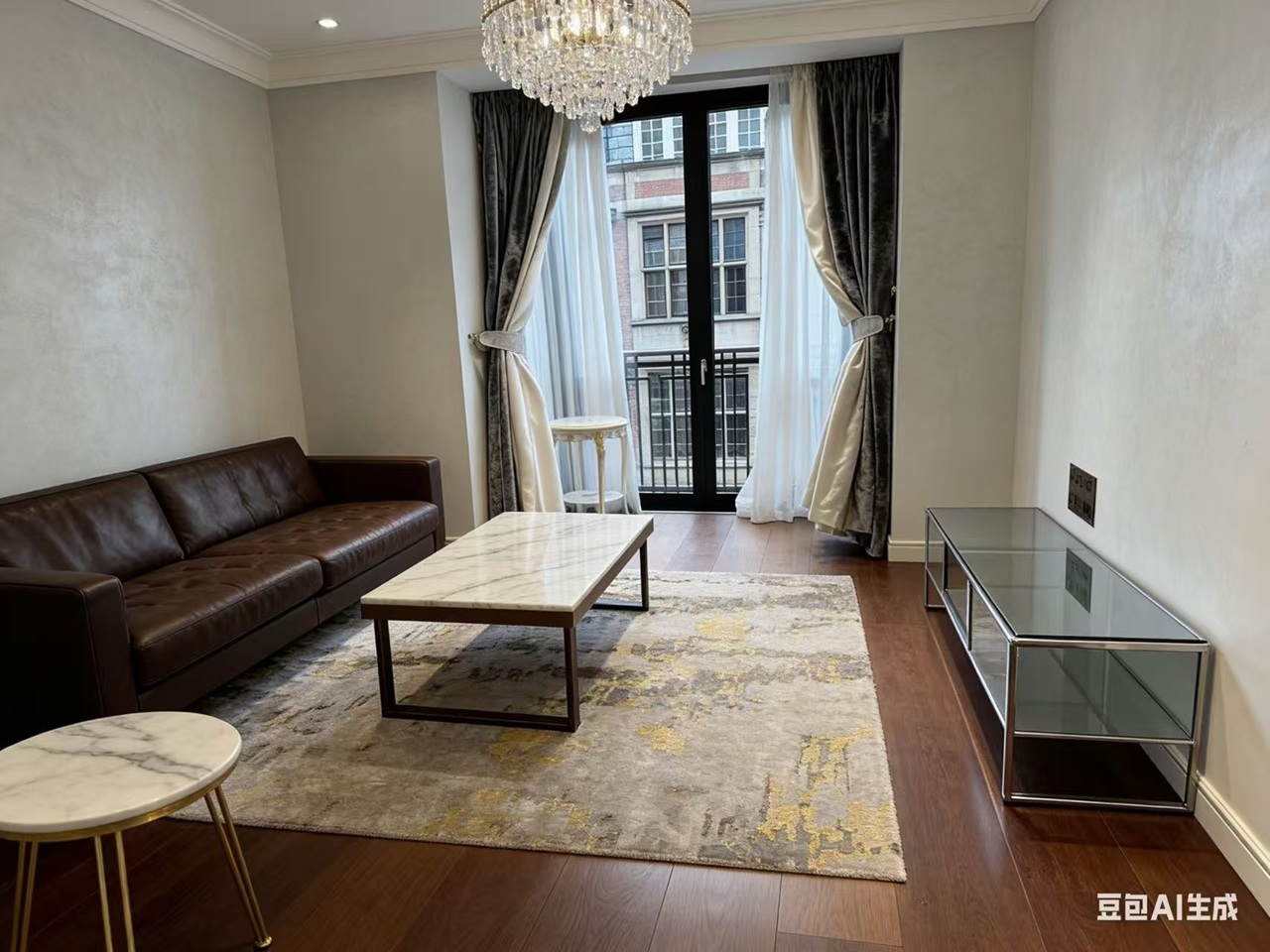 2 Bed Flat, Lincoin Square, WC2A, N1 7GU