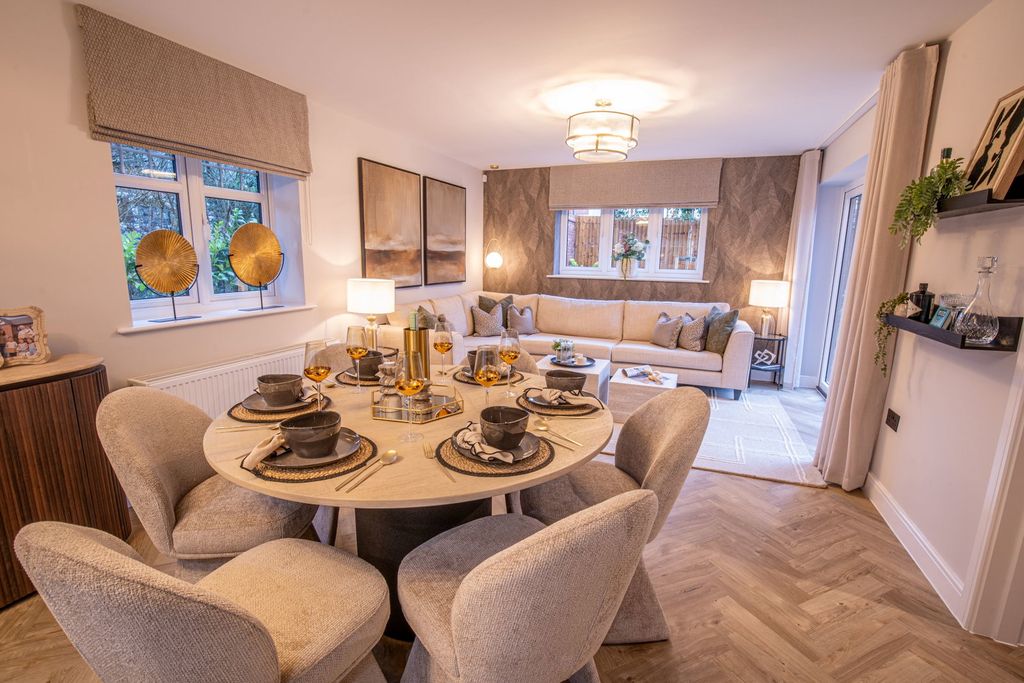 5 bed detached house for saleThe Carlton, Plot 11 Oakwood, Wykin Lane, Stoke Golding CV13 photo 5
