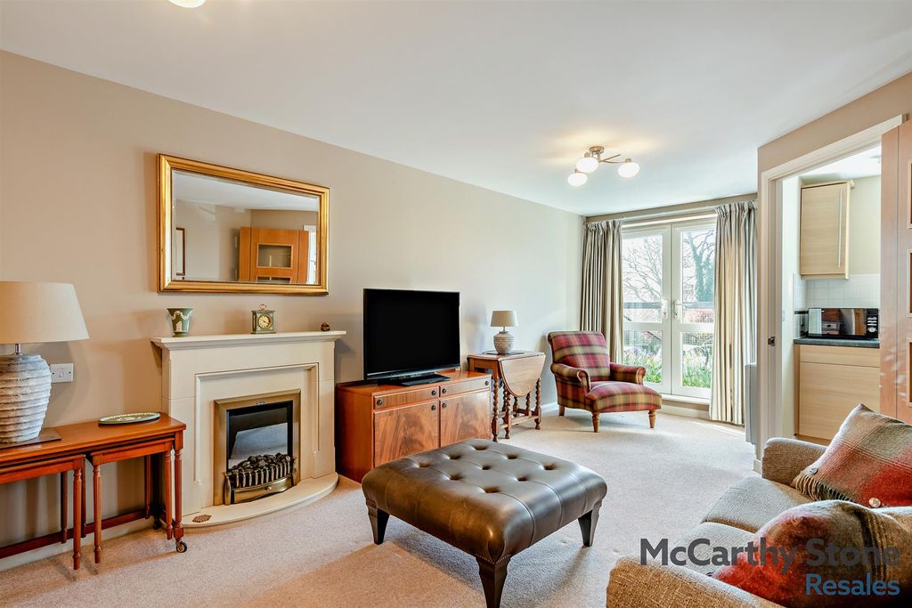 Additional image 3 of 2 bed flat for saleHollis Court, Castle Howard Road, Malton YO17