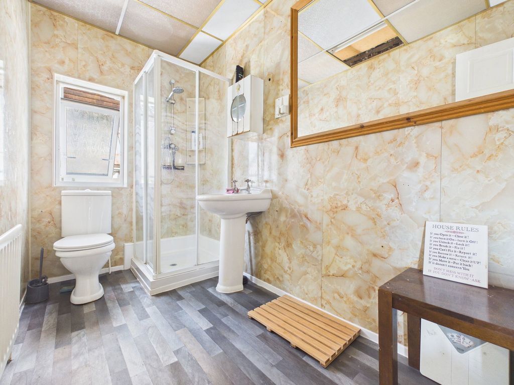 Additional image 9 of 8 bed detached house for saleBrighton Road, Lancing BN15