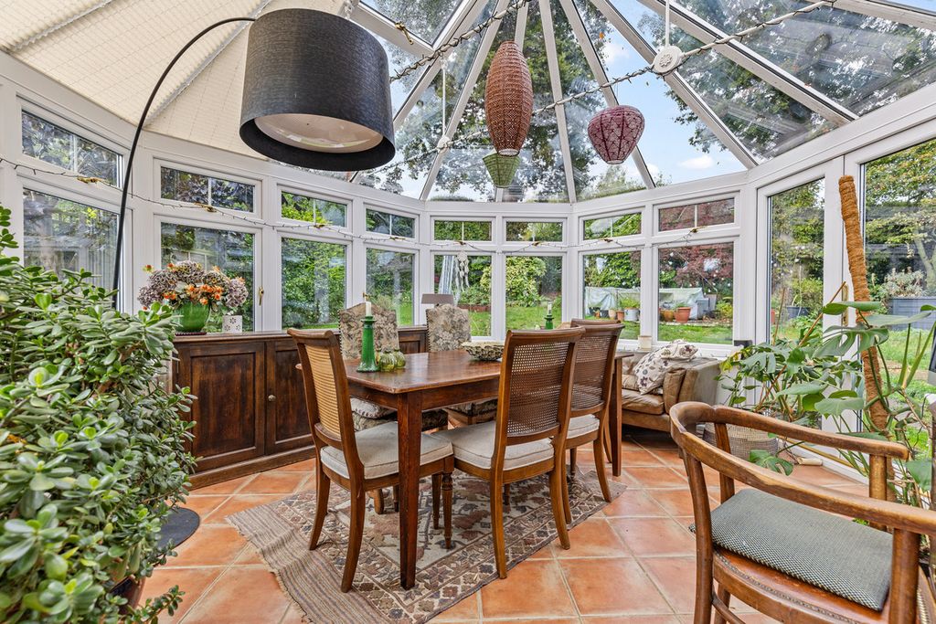 Additional image 6 of 4 bed detached house for saleGuillards Oak, Midhurst GU29